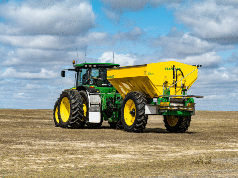 Fermierul anului 2025: Cum a transformat pasiunea pentru porumb într-o poveste de succes